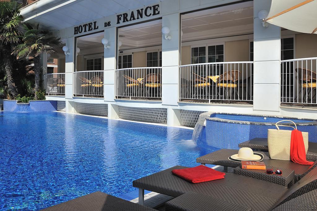 Hotel De France Ρίμινι Εξωτερικό φωτογραφία